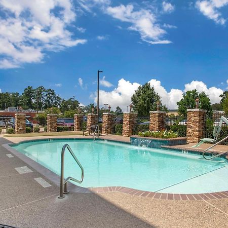 Best Western Plus Crown Colony Inn & Suites Lufkin Buitenkant foto