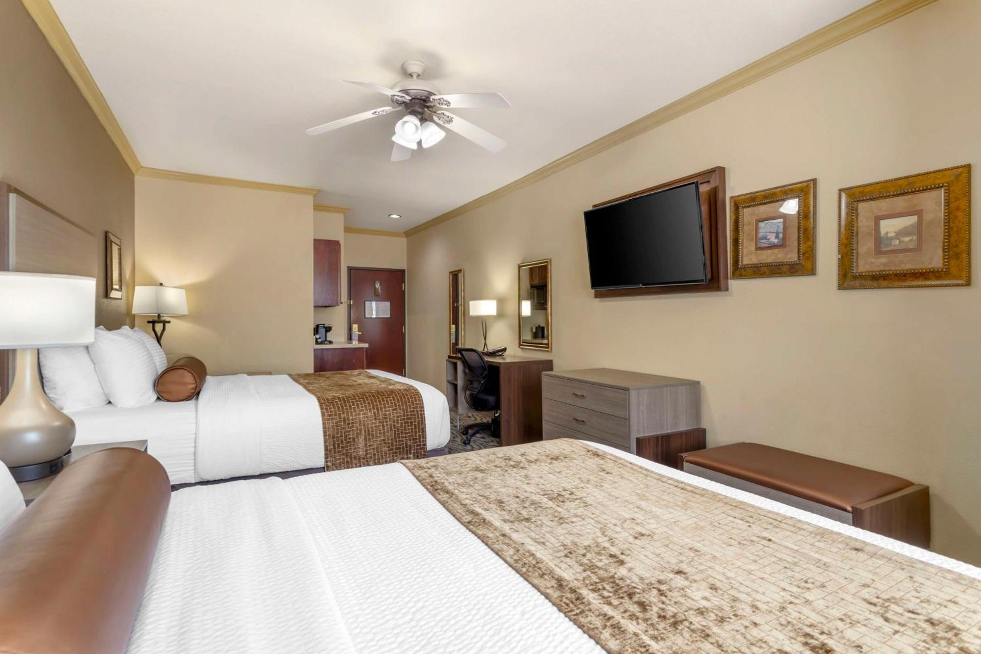 Best Western Plus Crown Colony Inn & Suites Lufkin Buitenkant foto