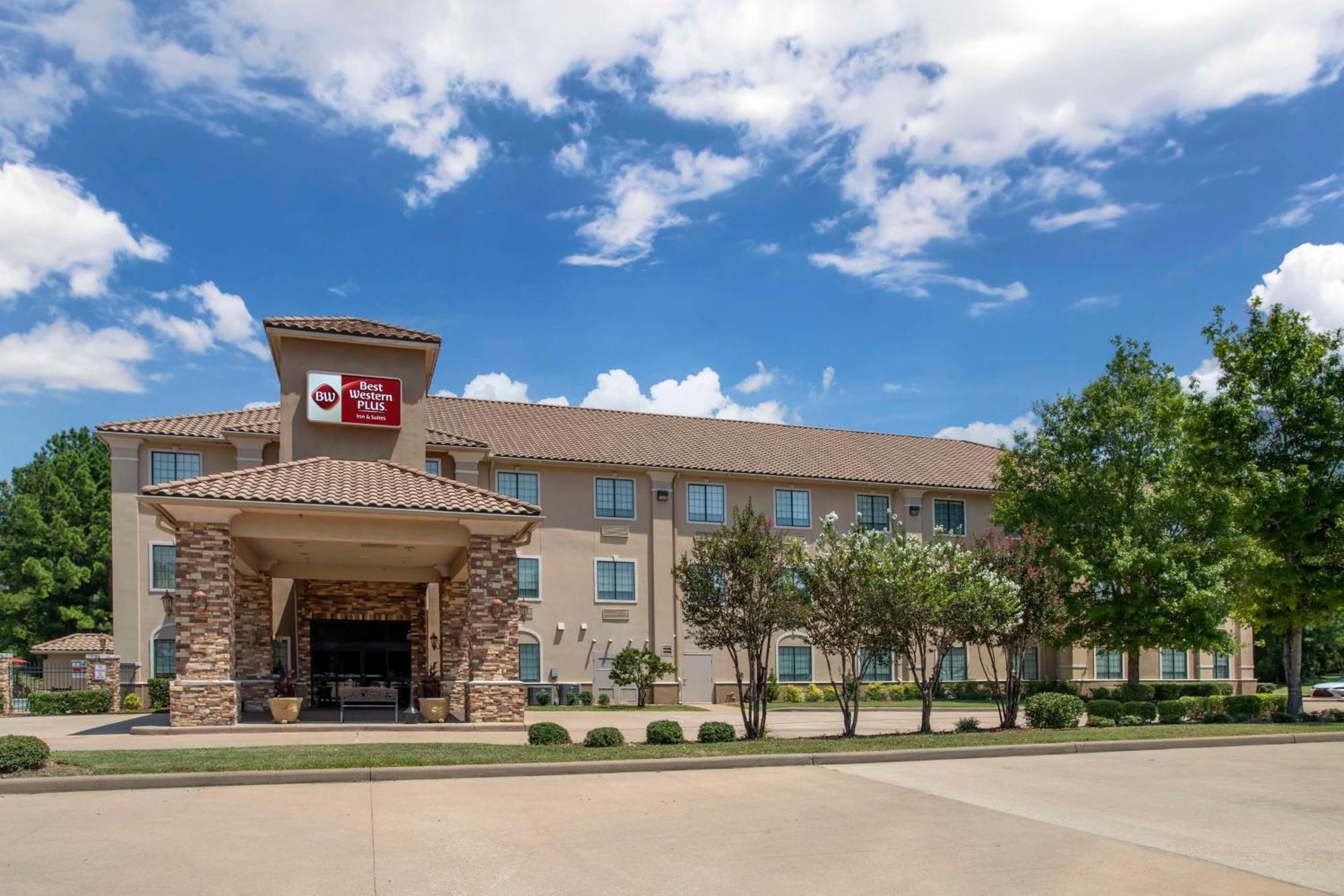 Best Western Plus Crown Colony Inn & Suites Lufkin Buitenkant foto
